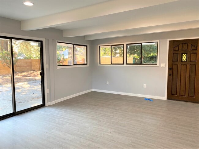 Foto del edificio - 23601 58th Ave W