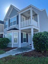 Building Photo - 37 Sunbriar Ln