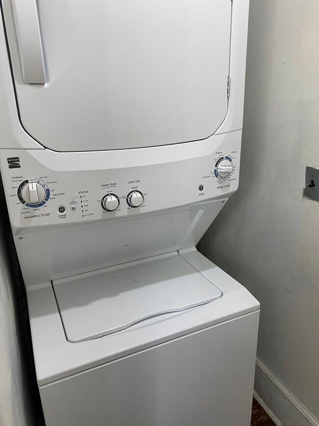 Foto del edificio - 4116 Luverne St
