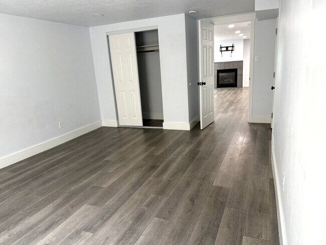 Foto del edificio - 3881 Ridgeview Way