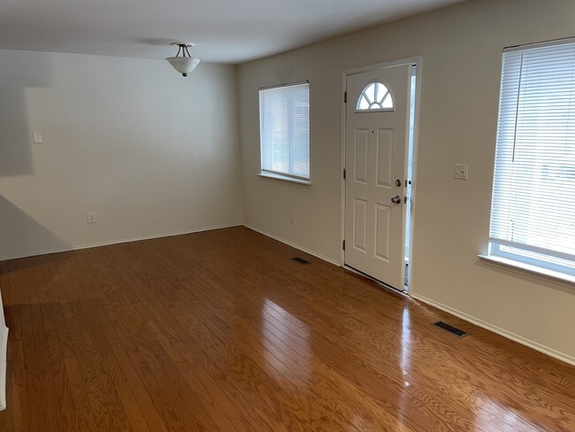 Dining Room - 2176 Orchard Crest St