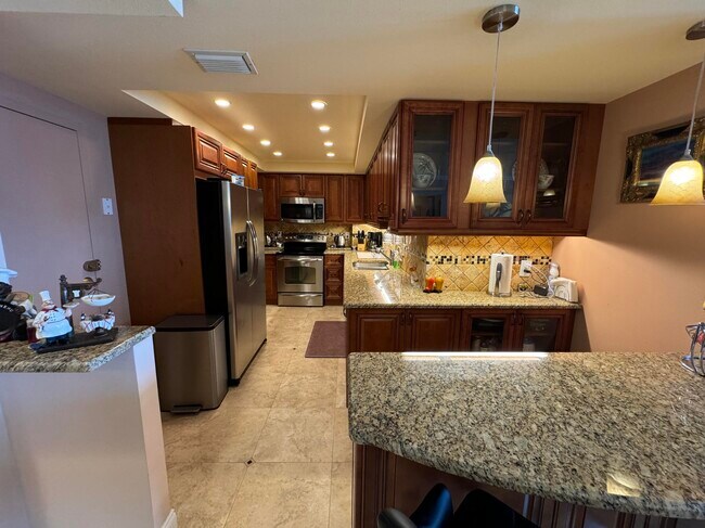 Foto del edificio - 3450 S Ocean Blvd