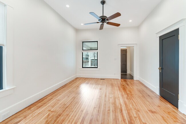 Foto del edificio - 731 E Linden Ave