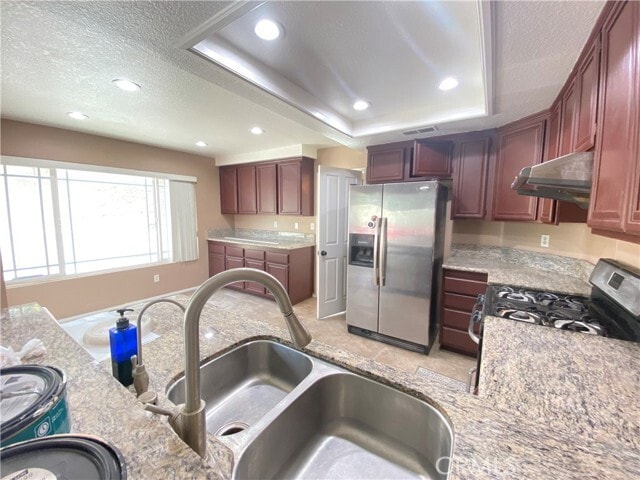 Building Photo - 6 Rancho Vista Pl