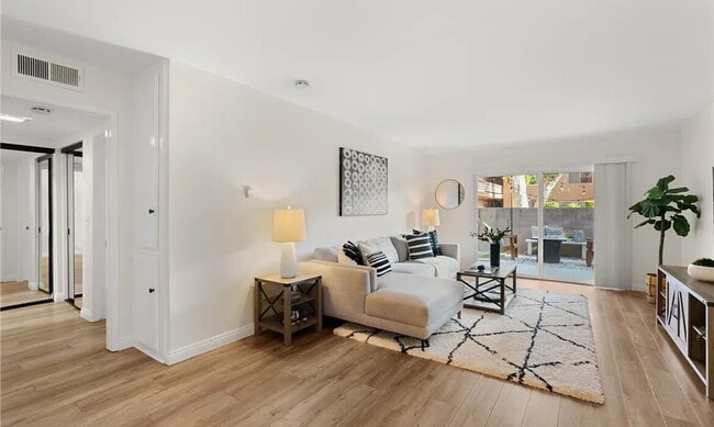 Foto del edificio - charming 1-bedroom, 1-bathroom