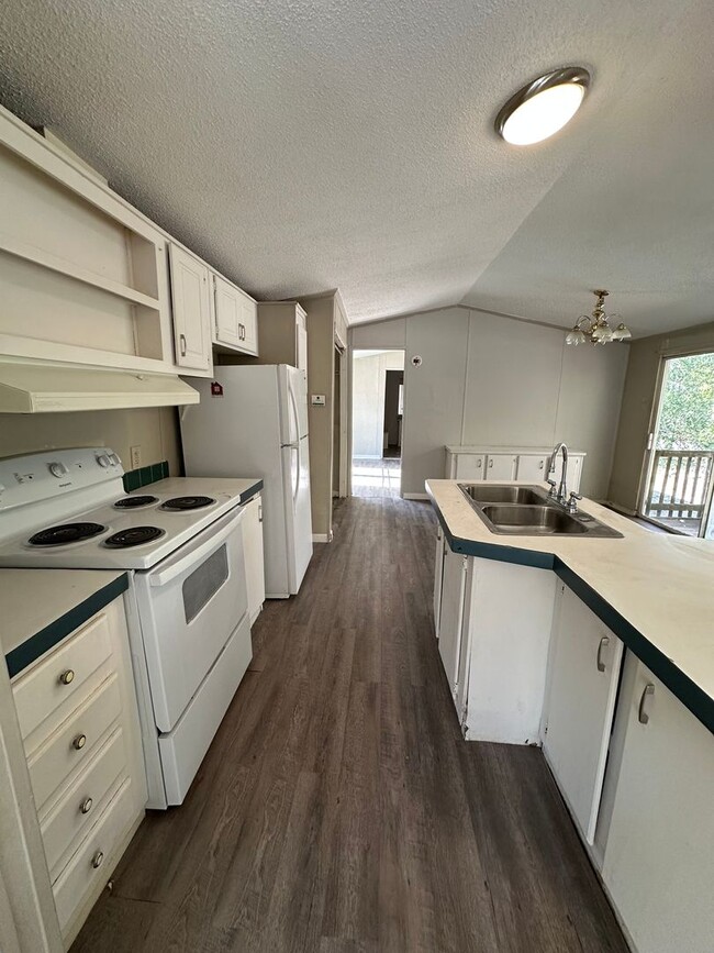 Foto del edificio - 532 Harbor Dr