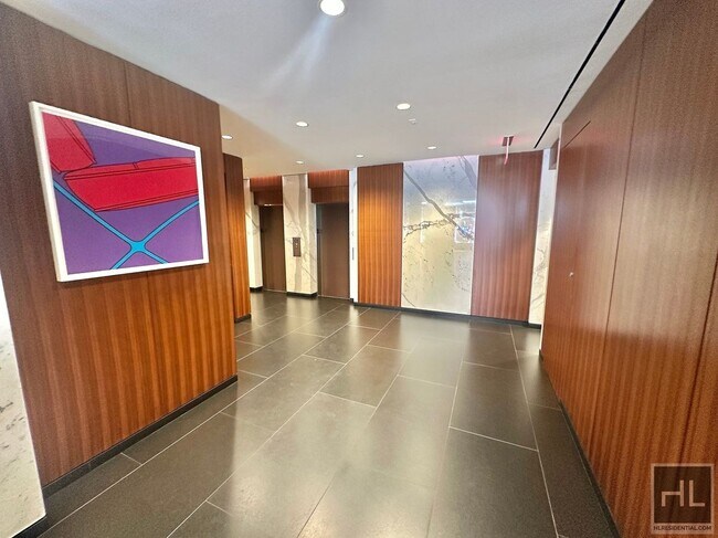 Foto del edificio - SUNNY ONE BEDROOM IN HEART OF UNION SQUARE