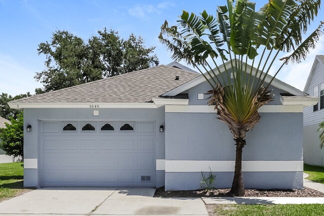 Building Photo - 6646 Summer Cove Dr