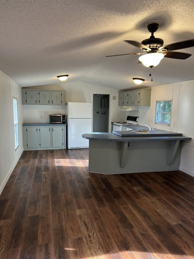 5816 1st St, Trenton, GA 30752 House Rental in Trenton, GA