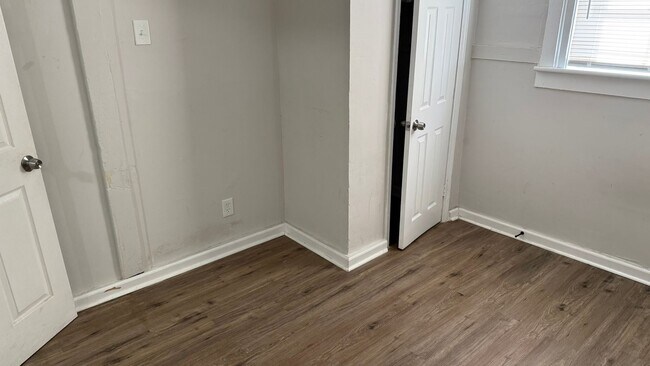 Foto del edificio - 3201 Perth St