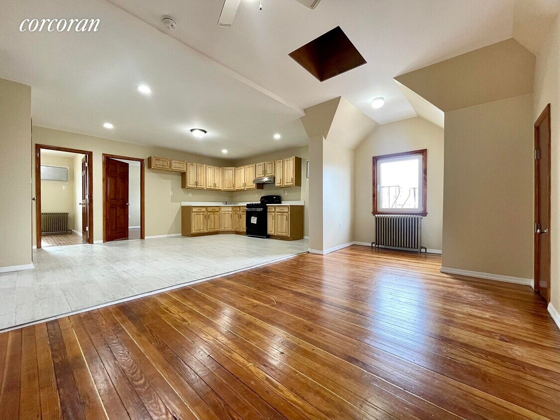 Foto principal - 1920 72nd St