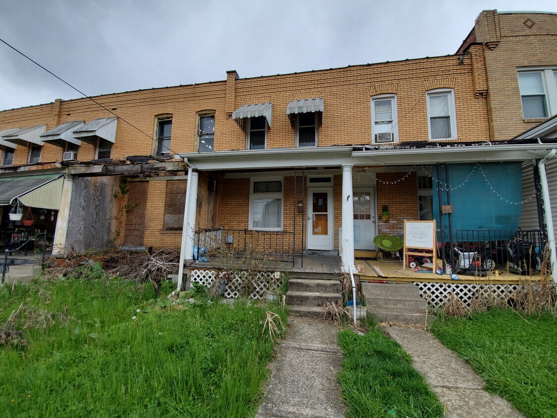 1134 Race St, Mc Kees Rocks, PA 15136 House Rental in Mc Kees Rocks, PA