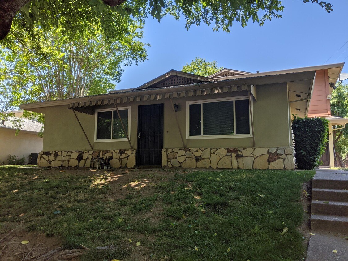 Primary Photo - 2024 Benita Dr
