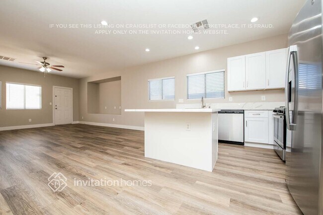 Foto del edificio - 6713 Johnny Love Ln