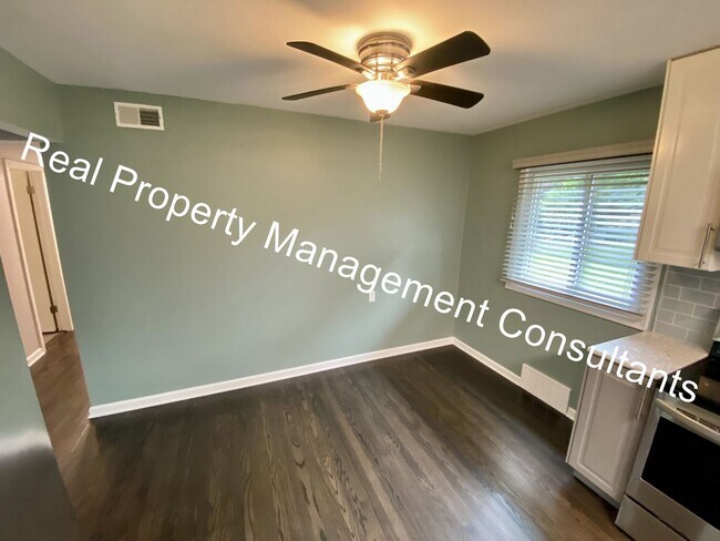 Foto del edificio - 3 Bedroom Home in Prairie Village