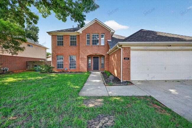 Foto del edificio - 333 Stately Oak Ln