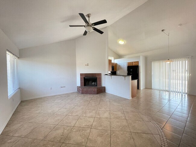 Foto del edificio - 3-Bedroom House on 1/2 an Acre for Rent in Killeen