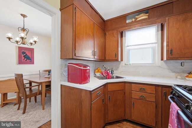 Foto del edificio - 1411 S Pollard St