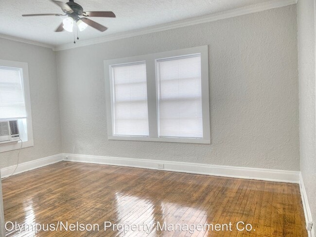 Building Photo - 3920 Fannin St
