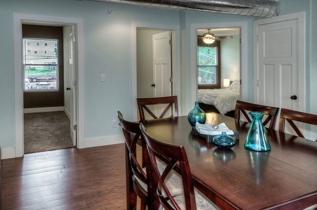 Dining Area - The Cavalier Apartments