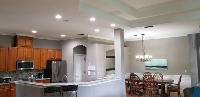 Building Photo - 1816 Rear Admiral Ln