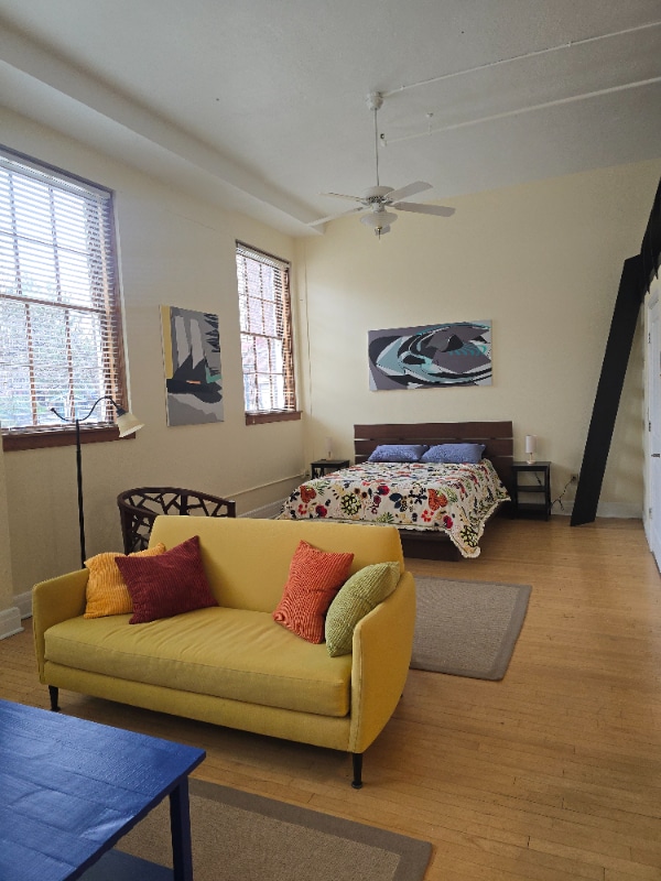 Building Photo - 100 Broadway Blvd NE