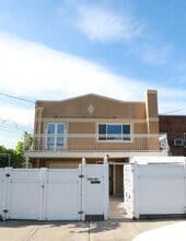 Building Photo - 151-07 7th Ave