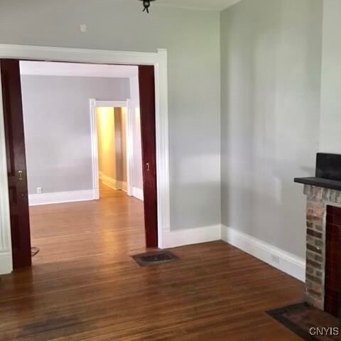 Building Photo - 204 Green St