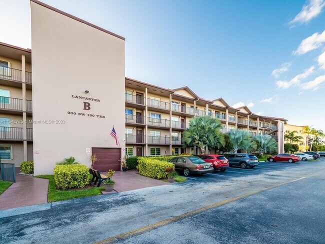 Foto del edificio - 300 SW 130th Terrace