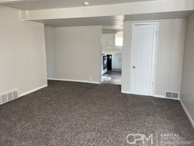 Building Photo - 3027 S 9100 W