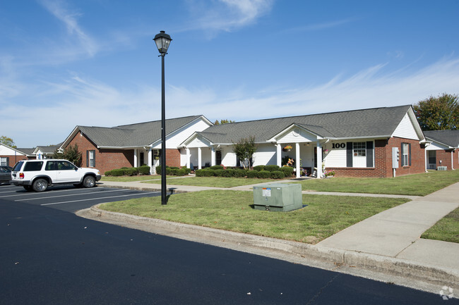 Building Photo - The Cove Apartments