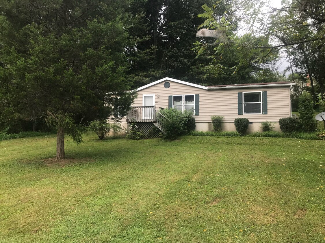 2412 Amoss Mill Rd, White Hall, MD 21161 House for Rent in White Hall