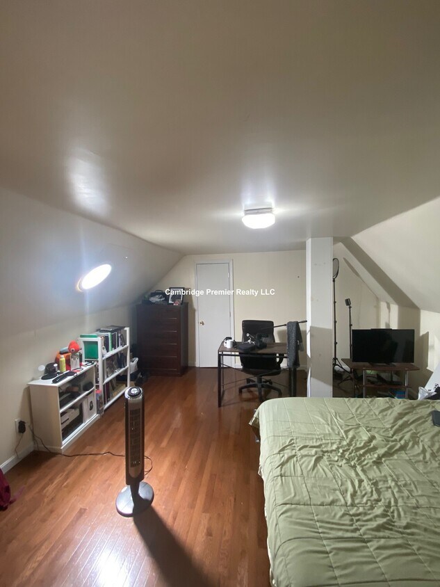 Foto principal - 33 Winslow Ave
