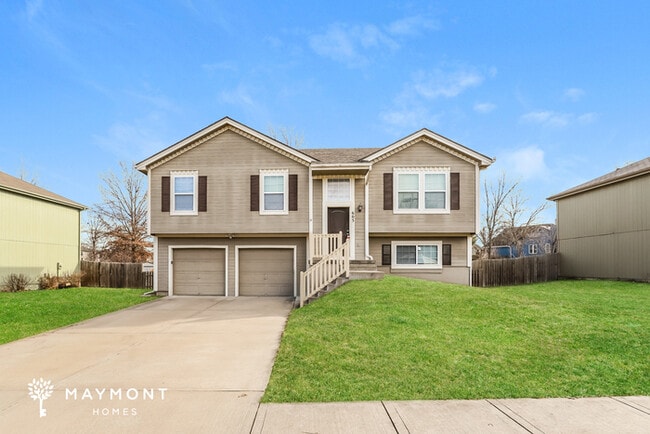 Building Photo - 605 Marguerite St