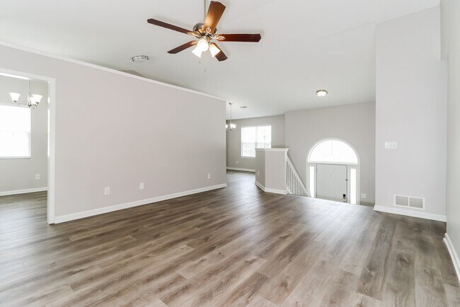 Foto del edificio - 205 Ashland Manor Dr