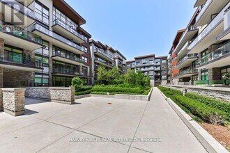 Building Photo - 1575-1575 Lakeshore Rd W