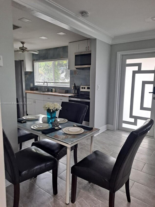 Foto principal - 2242 Polk St