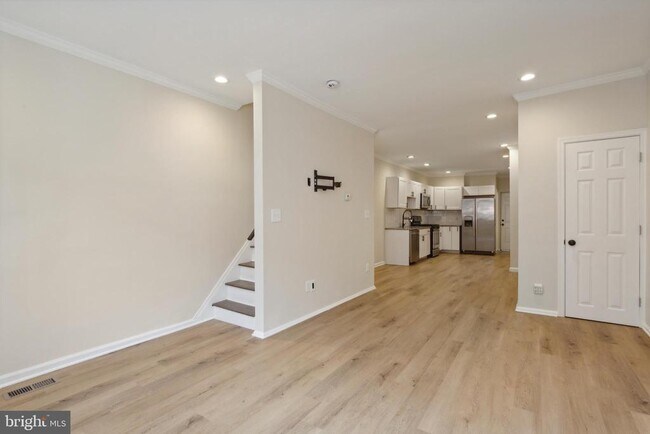 Foto del edificio - 2110 Watkins St