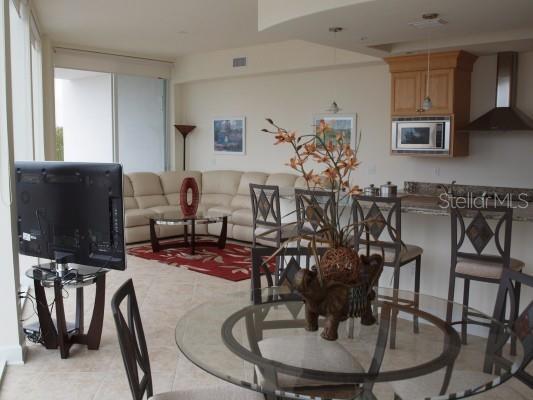 Foto del edificio - 1375 Beach Rd
