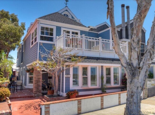 Building Photo - 2637 Mission Blvd