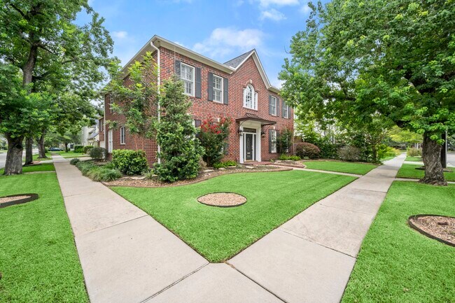 Foto del edificio - 3834 Southwestern St