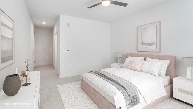 Building Photo - Avanti Luxury Apartments
