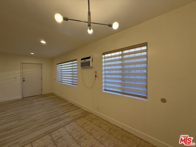 Building Photo - 7307 Willoughby Ave