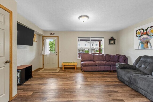 Building Photo - 4938A Potter Park Loop