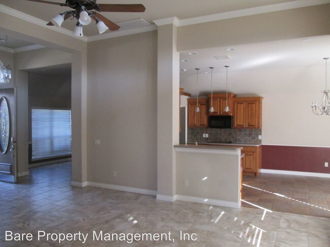 Building Photo - 3 br, 2 bath House - 3824 Warrington Way