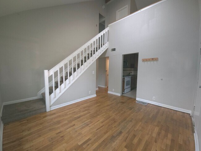 Building Photo - 896 18th St