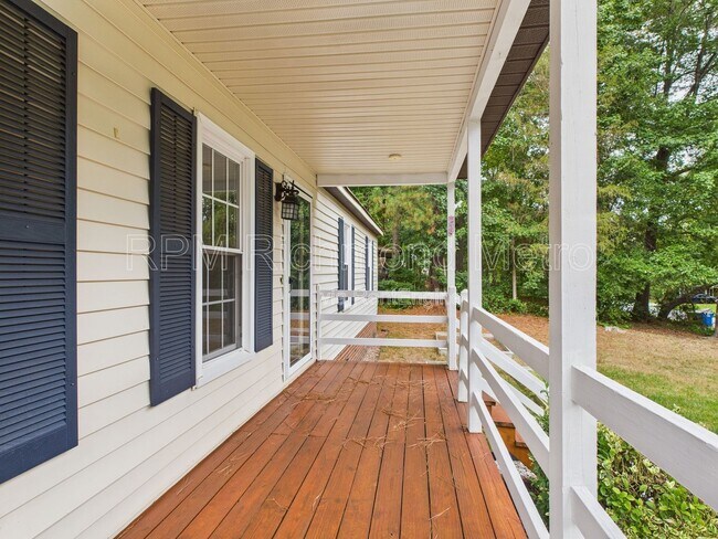 Building Photo - 11220 Sunfield Dr