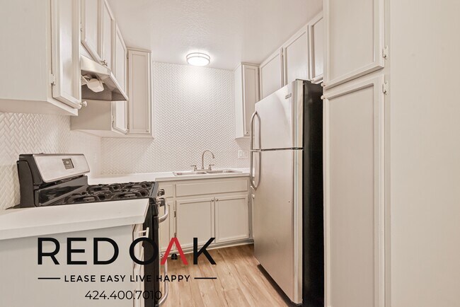 Foto del edificio - 6029 Carlton Way