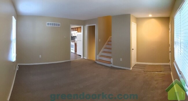 Building Photo - 503 S Cardinal Dr