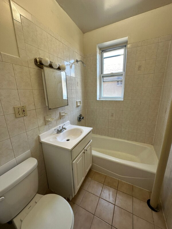 Building Photo - 117 Belgrove Dr